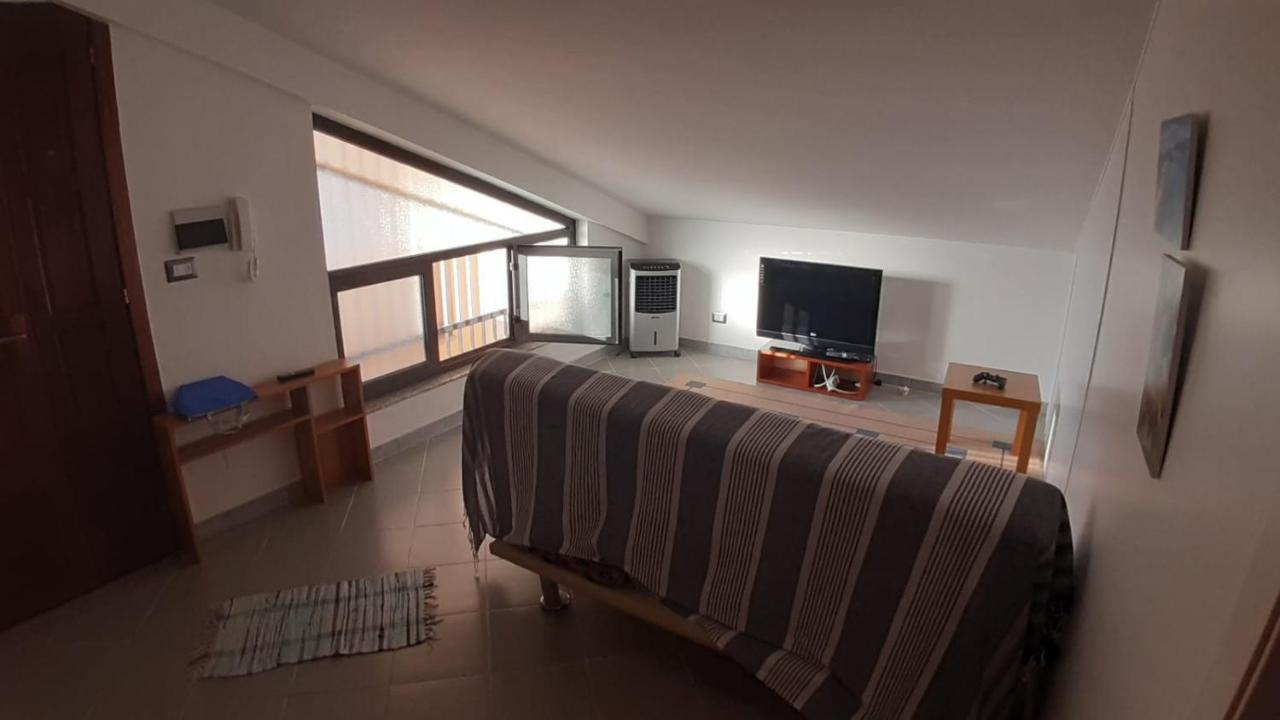 Appartamento Per Vacanze E Brevi Periodi Iun Q2474 Ористано Екстериор снимка